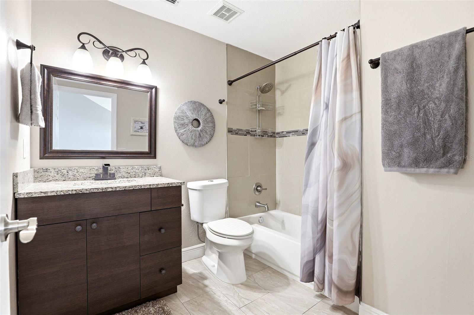 381 PRAIRIE LAKE CV, ALTAMONTE SPRINGS, FL, 32701