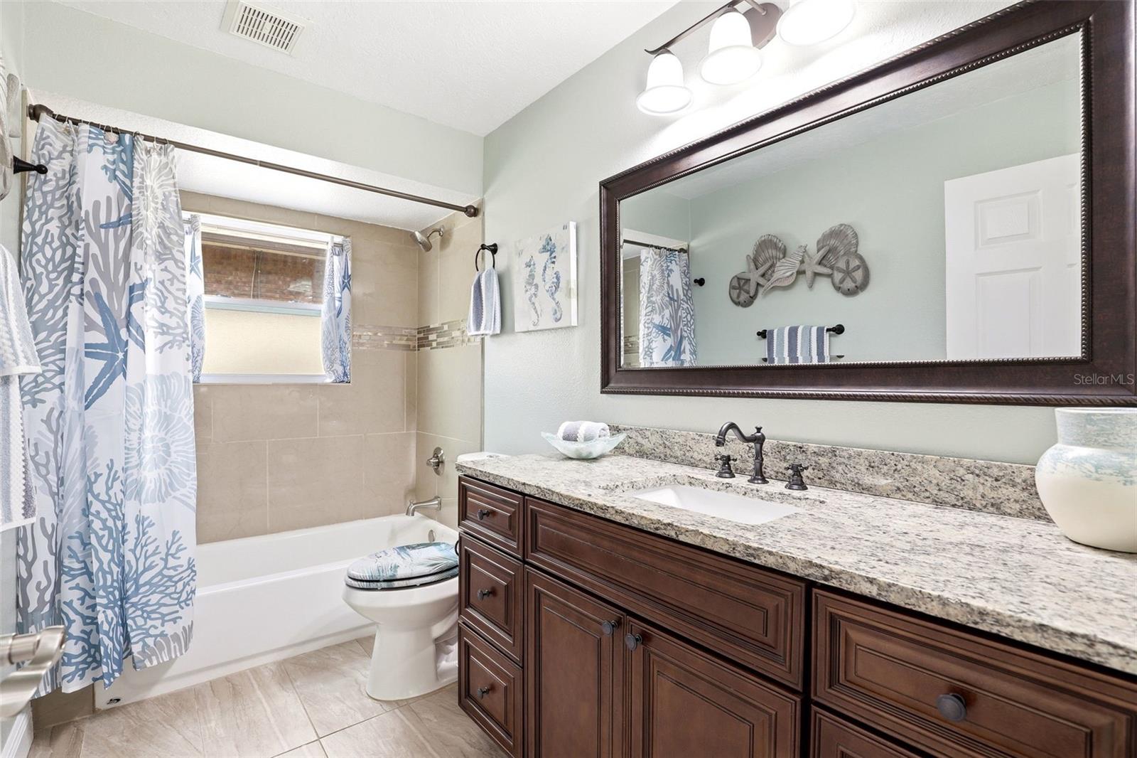 381 PRAIRIE LAKE CV, ALTAMONTE SPRINGS, FL, 32701