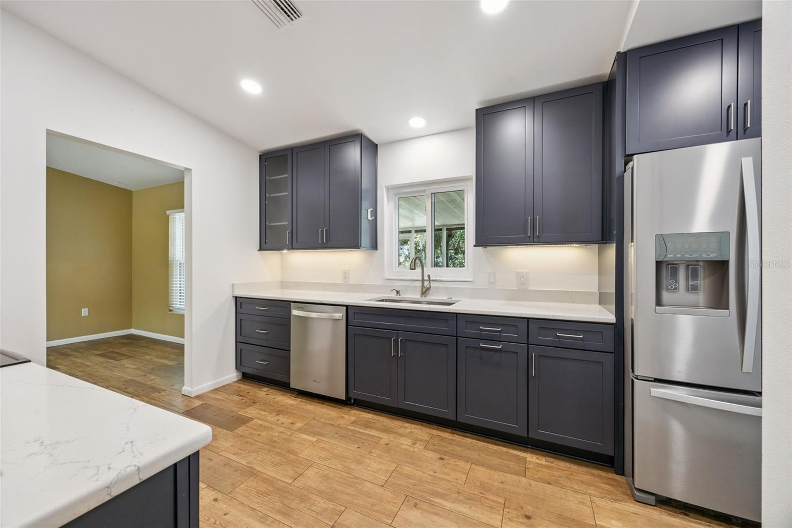 80 WHITCOMB AVE, UMATILLA, FL, 32784