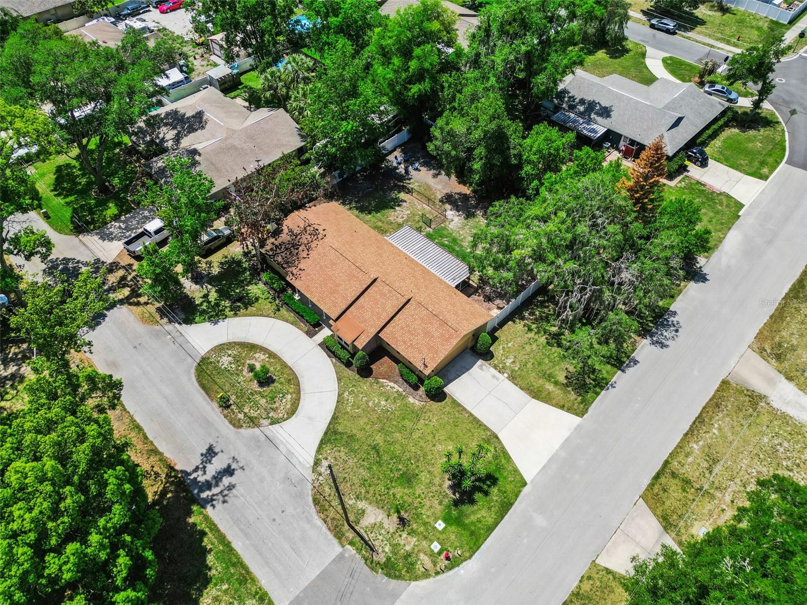 80 WHITCOMB AVE, UMATILLA, FL, 32784