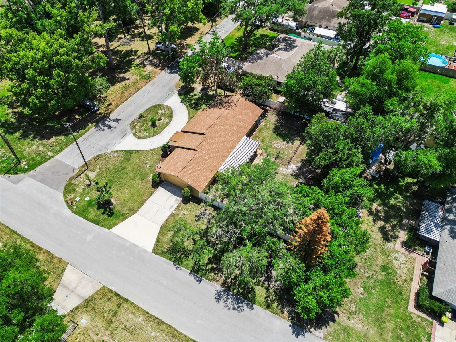 80 WHITCOMB AVE, UMATILLA, FL, 32784