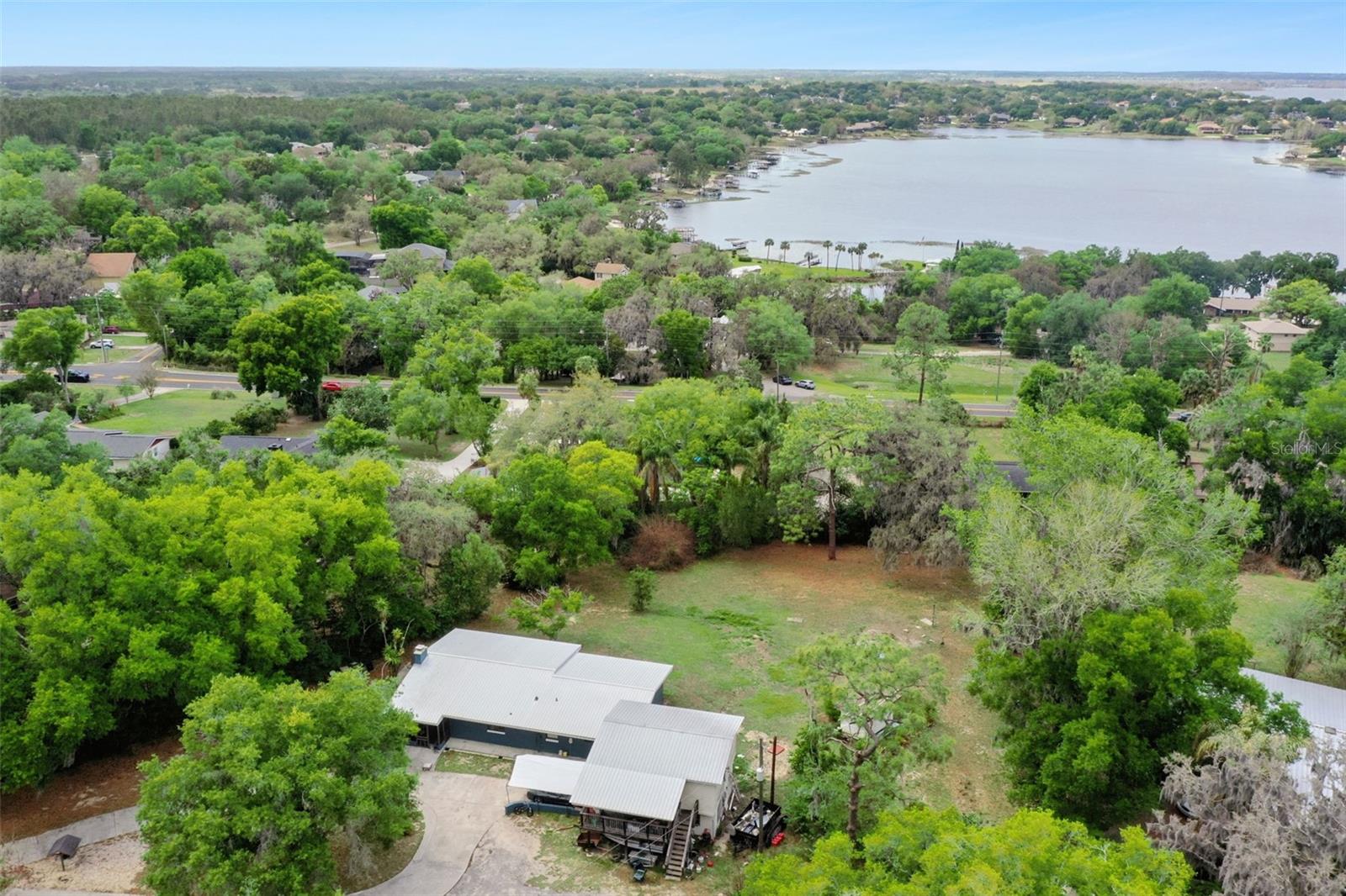10426 LAKESHORE DR, CLERMONT, FL, 34711