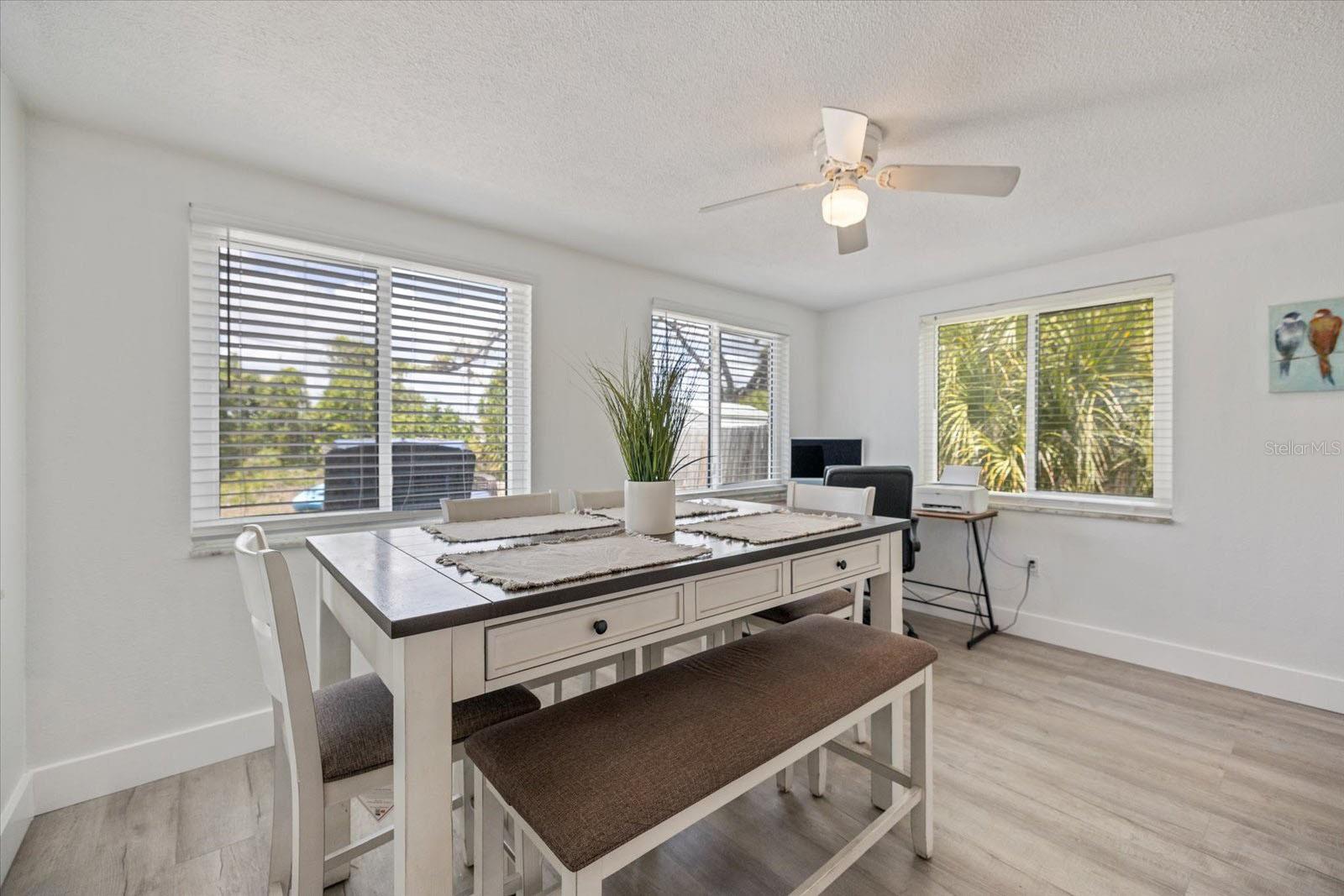 324 E GREEN ST, ENGLEWOOD, FL, 34223