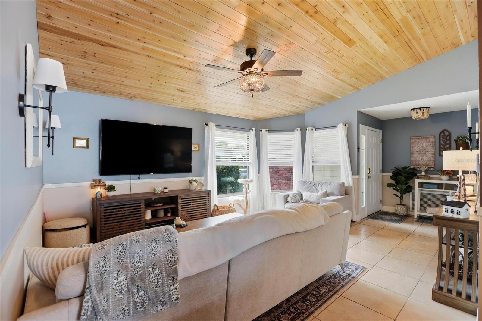 421 RINGWOOD CIR, WINTER SPRINGS, FL, 32708