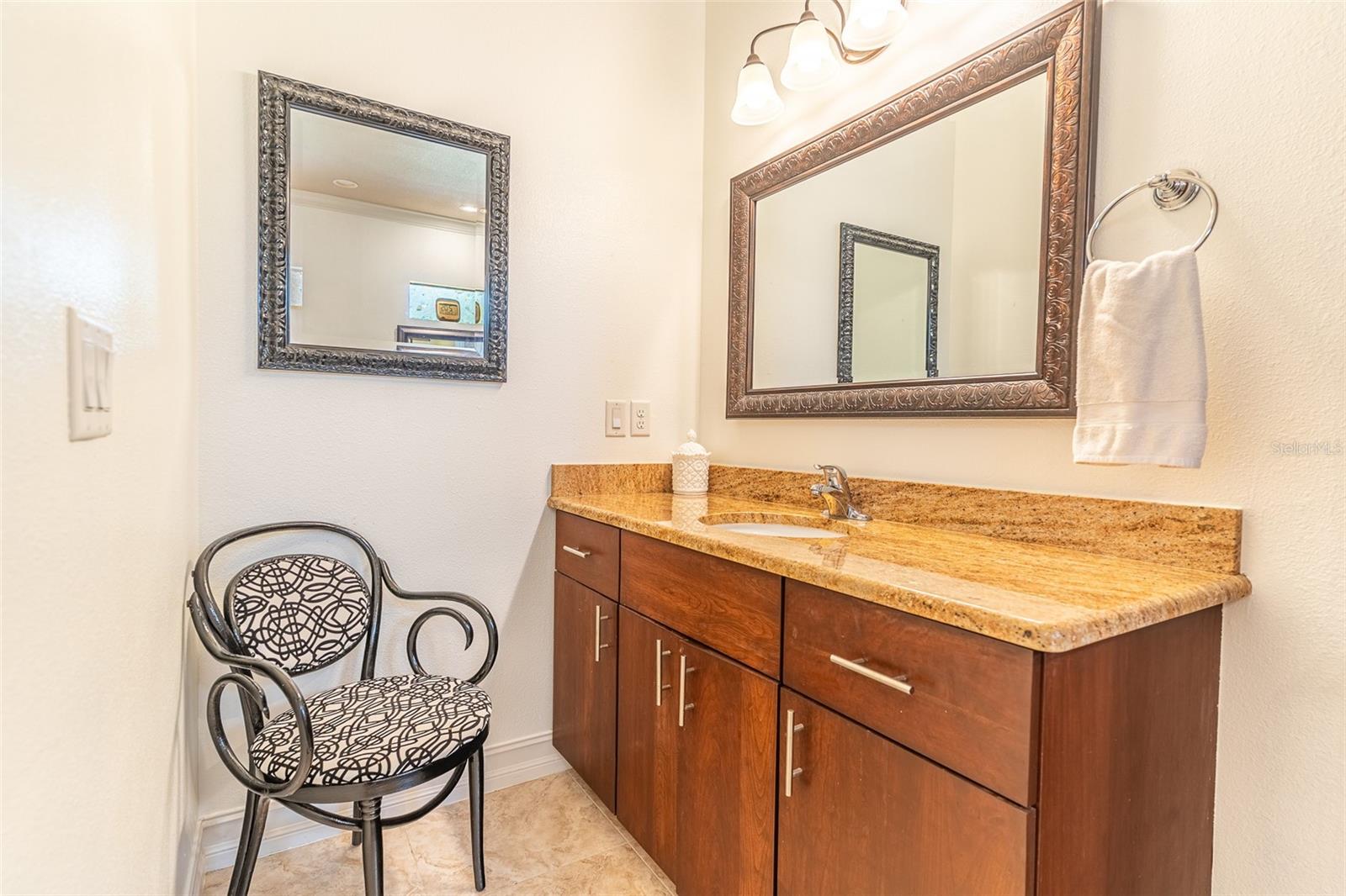 6850 HUNT RD, GROVELAND, FL, 34736