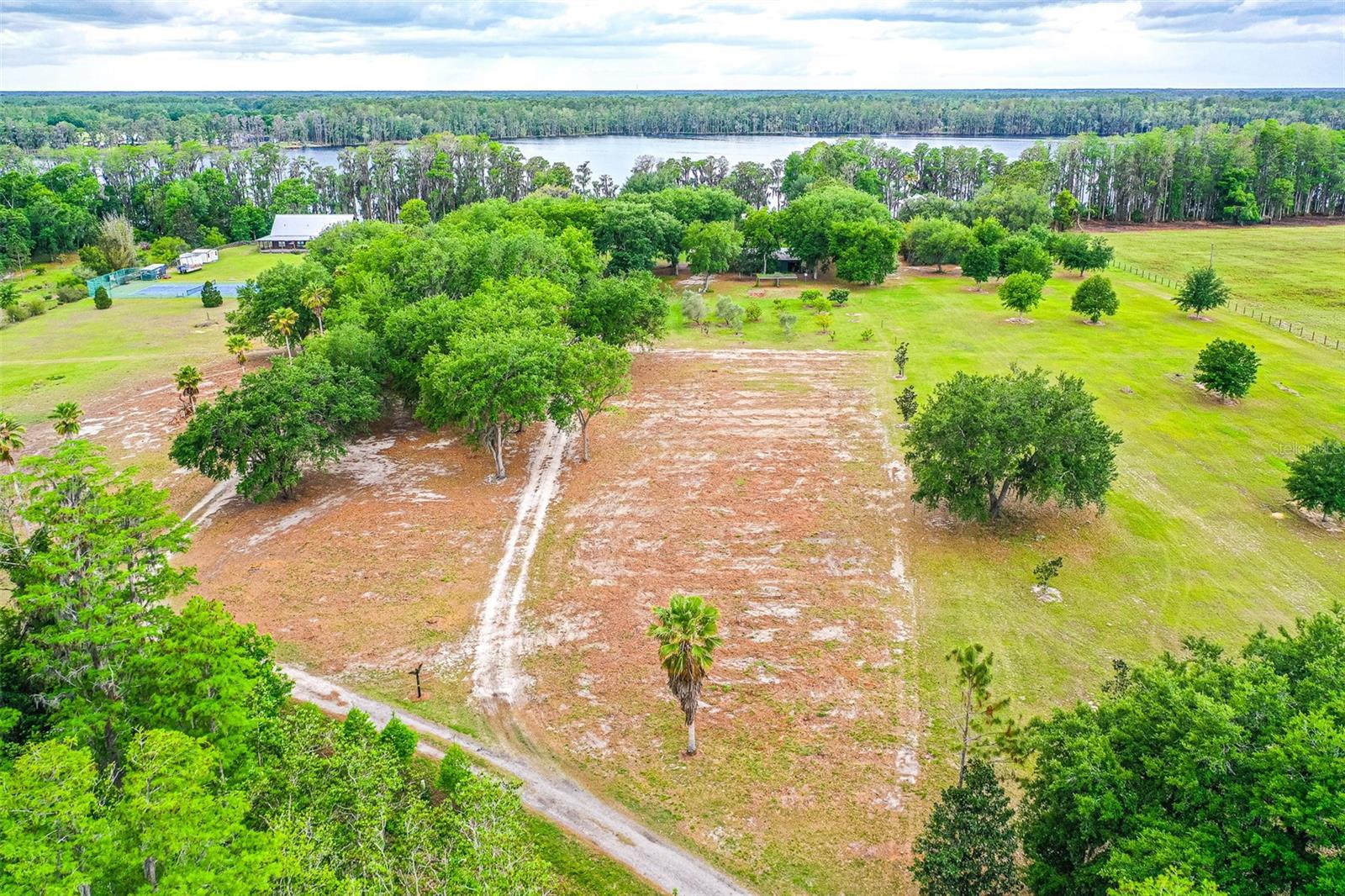 6850 HUNT RD, GROVELAND, FL, 34736