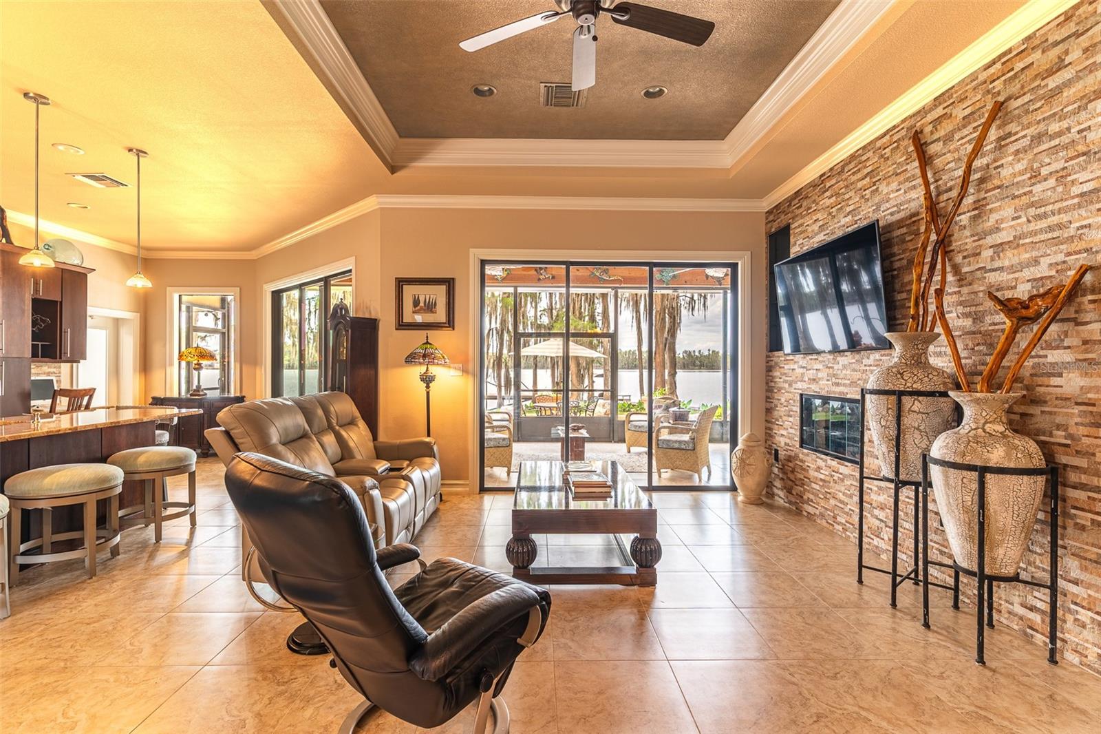 6850 HUNT RD, GROVELAND, FL, 34736
