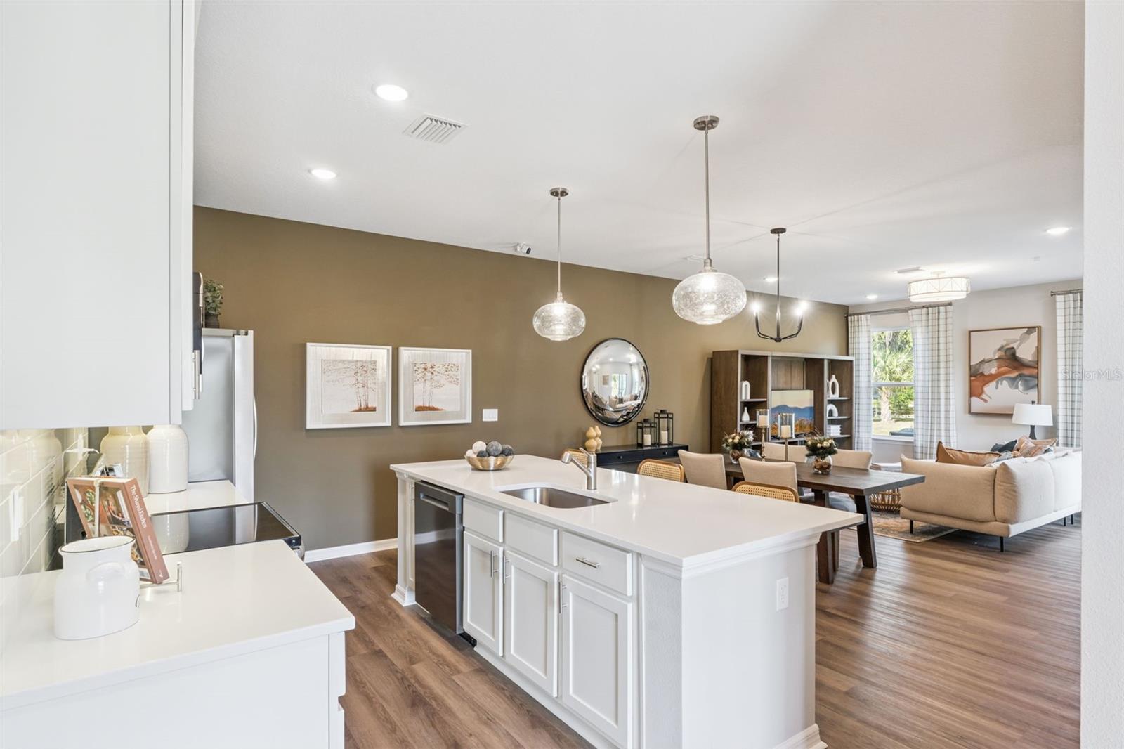 642 CEDAR ELM CT, EUSTIS, FL, 32726