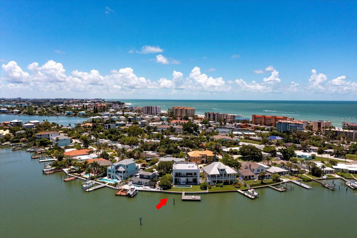 14077 N BAYSHORE DR, MADEIRA BEACH, FL, 33708