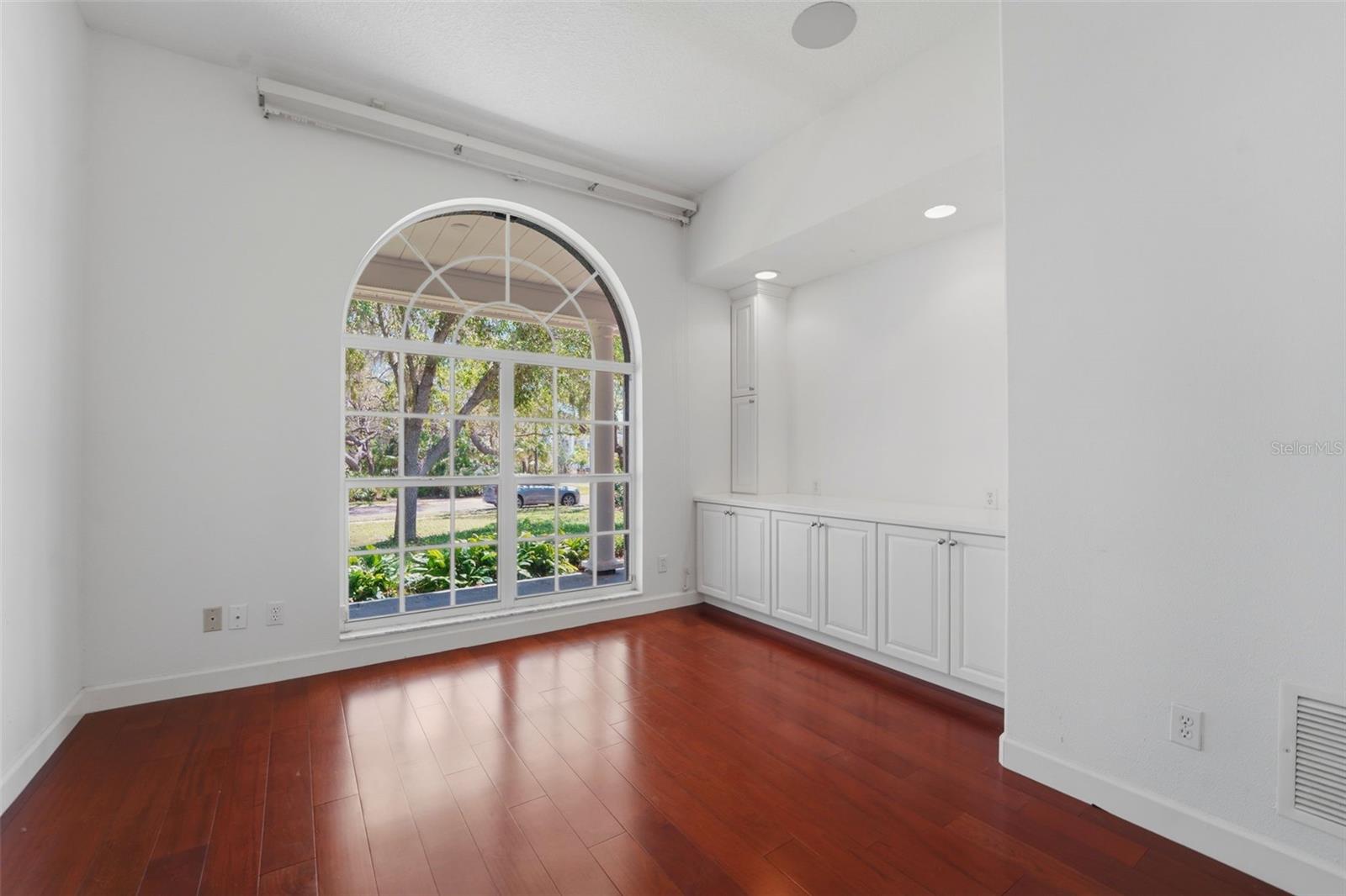 1718 SANCTUARY PL, CRYSTAL BEACH, FL, 34681