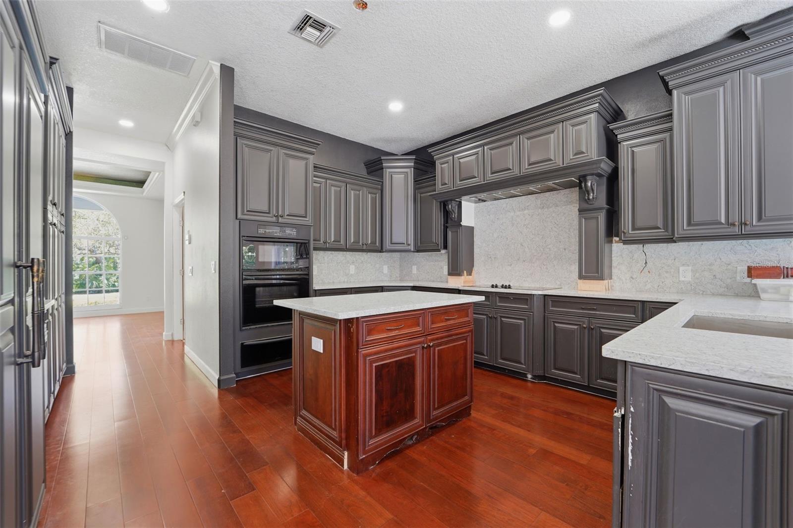 1718 SANCTUARY PL, CRYSTAL BEACH, FL, 34681