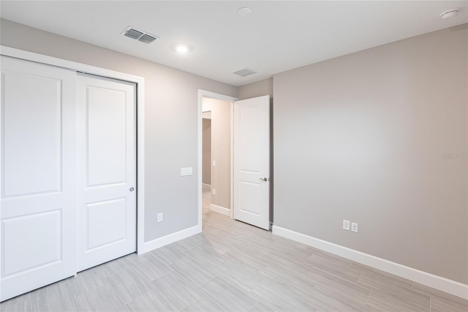 5658 SILVERSIDE PINE CT, BRADENTON, FL, 34211
