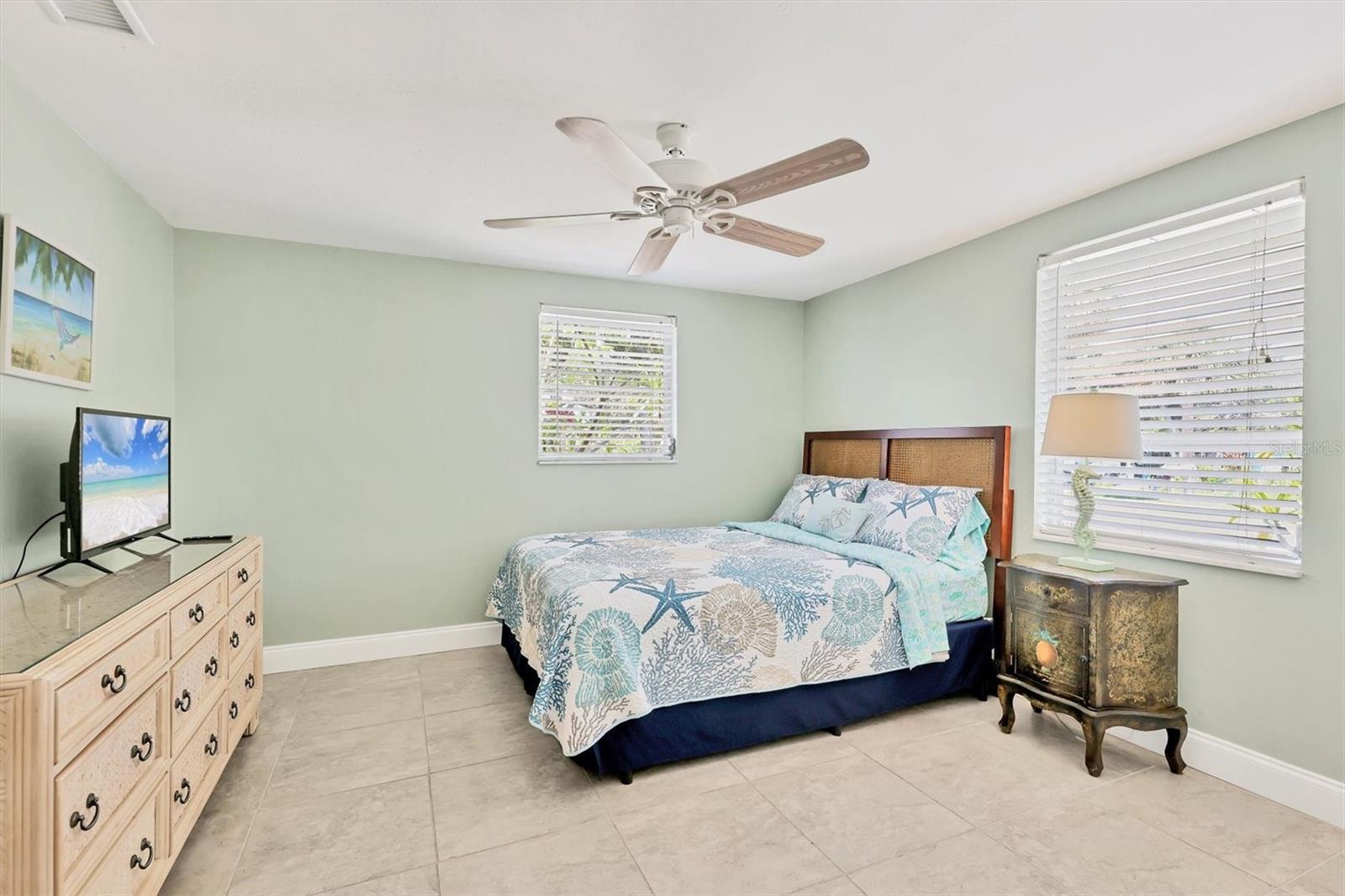 39 1ST AVE, ENGLEWOOD, FL, 34223