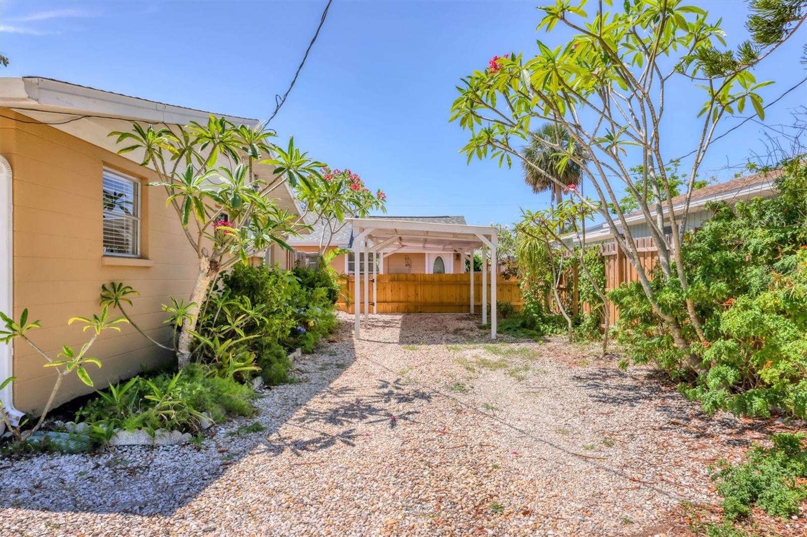 39 1ST AVE, ENGLEWOOD, FL, 34223
