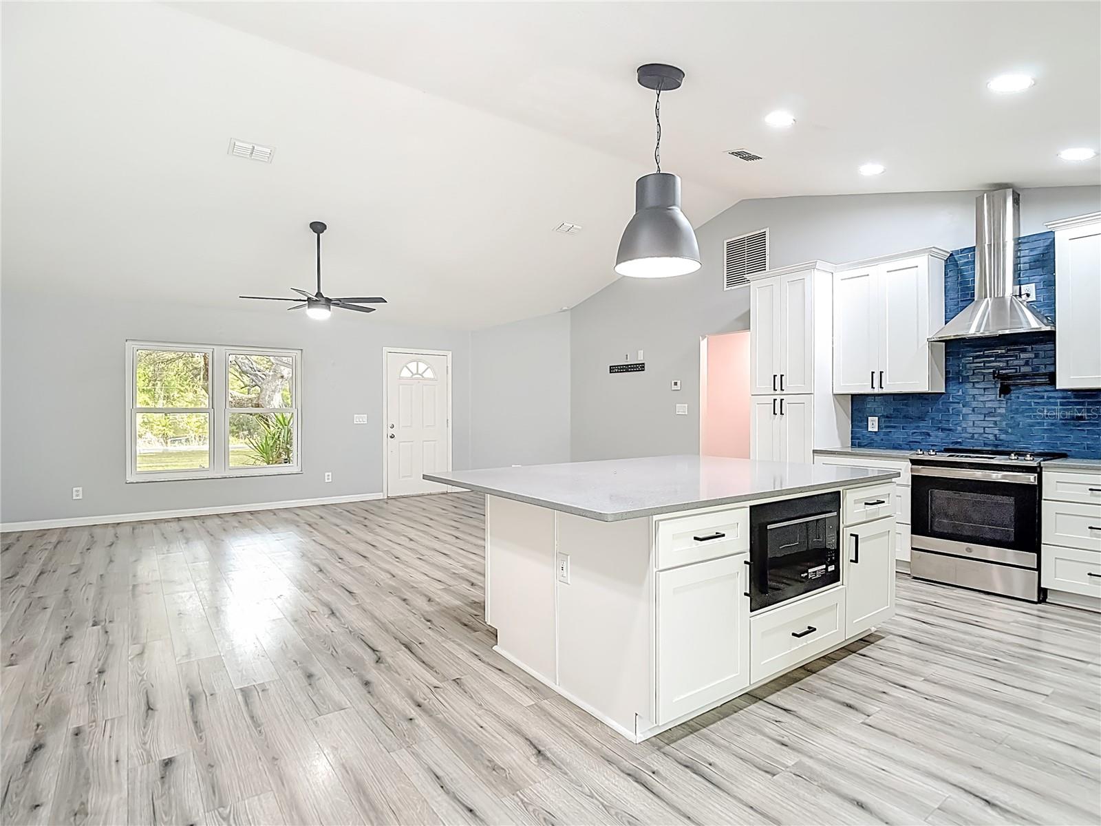 884 W MASSACHUSETTS ST, HERNANDO, FL, 34442