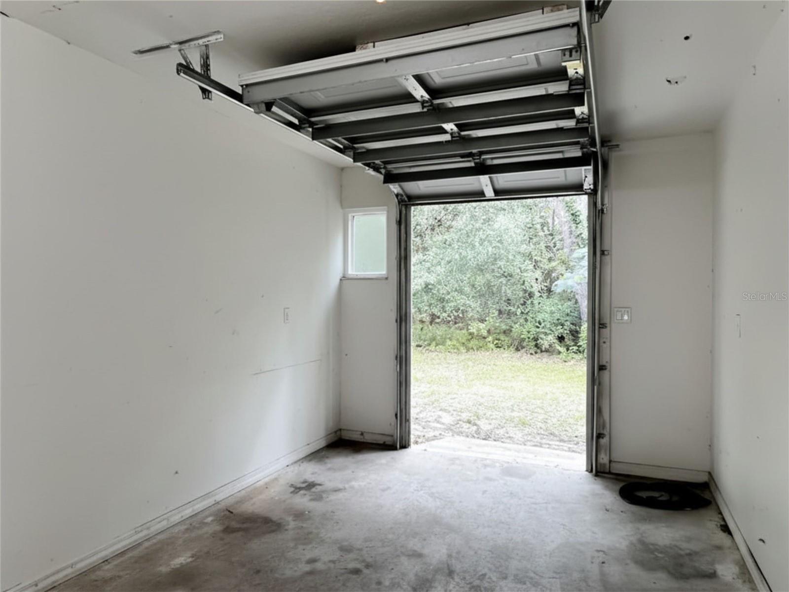 884 W MASSACHUSETTS ST, HERNANDO, FL, 34442