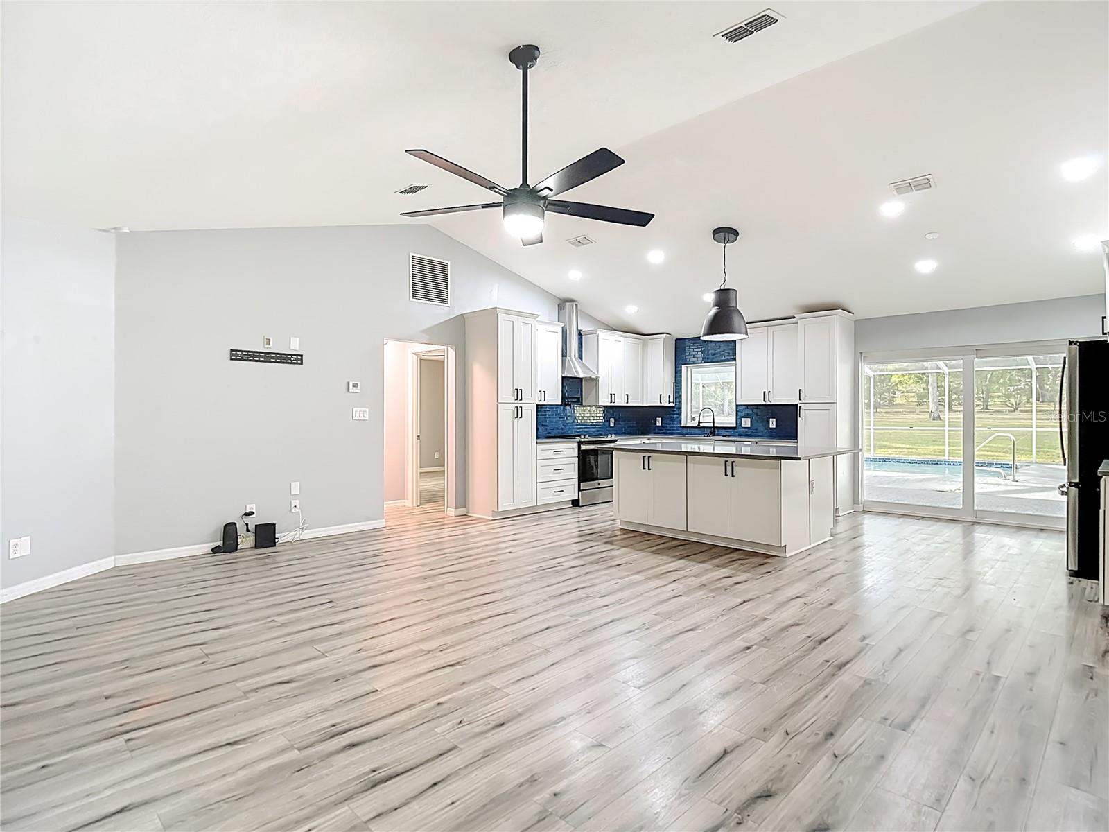 884 W MASSACHUSETTS ST, HERNANDO, FL, 34442
