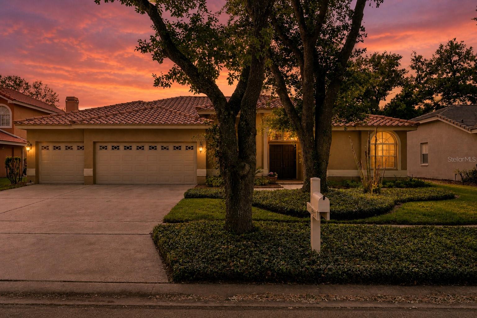 9337 WELLINGTON PARK CIR, TAMPA, FL, 33647