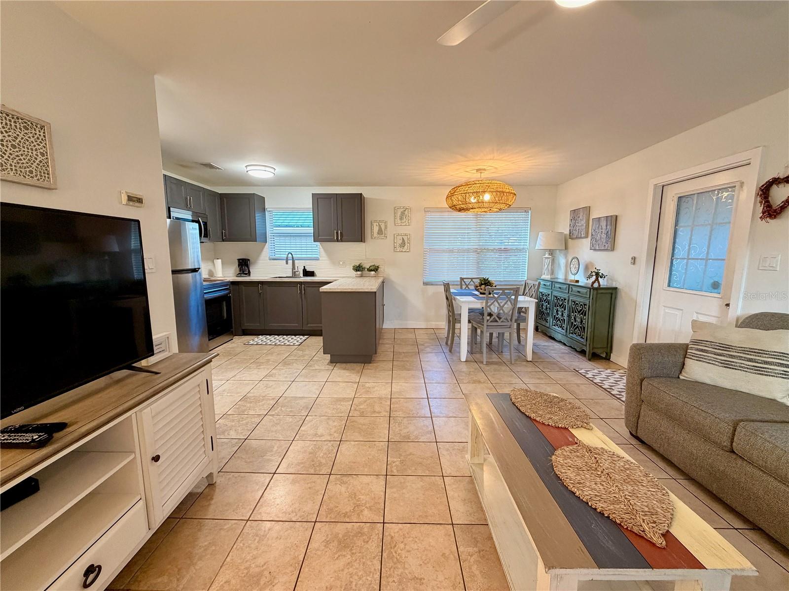 14010 NE 250TH CIR, SALT SPRINGS, FL, 32134