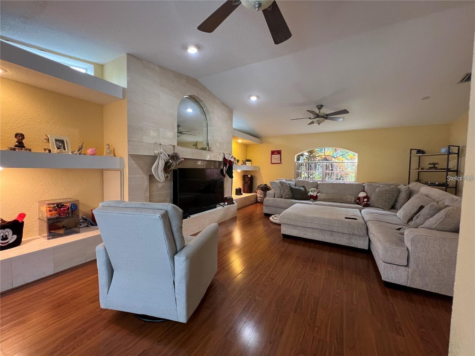 8748 FOREST LAKE DR, PORT RICHEY, FL, 34668