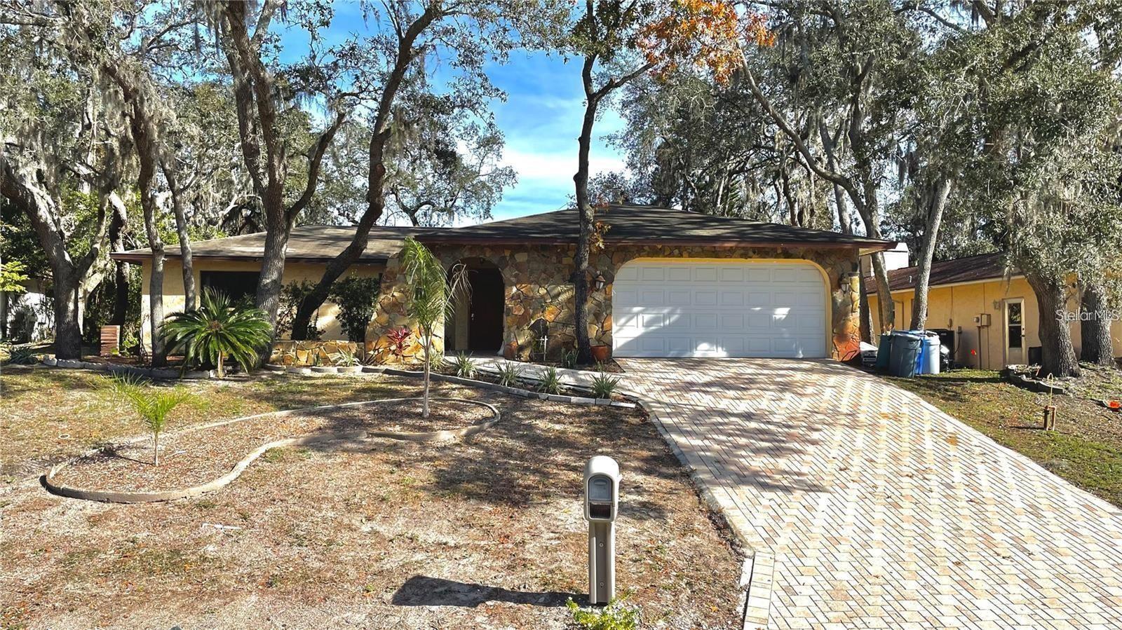 8748 FOREST LAKE DR, PORT RICHEY, FL, 34668