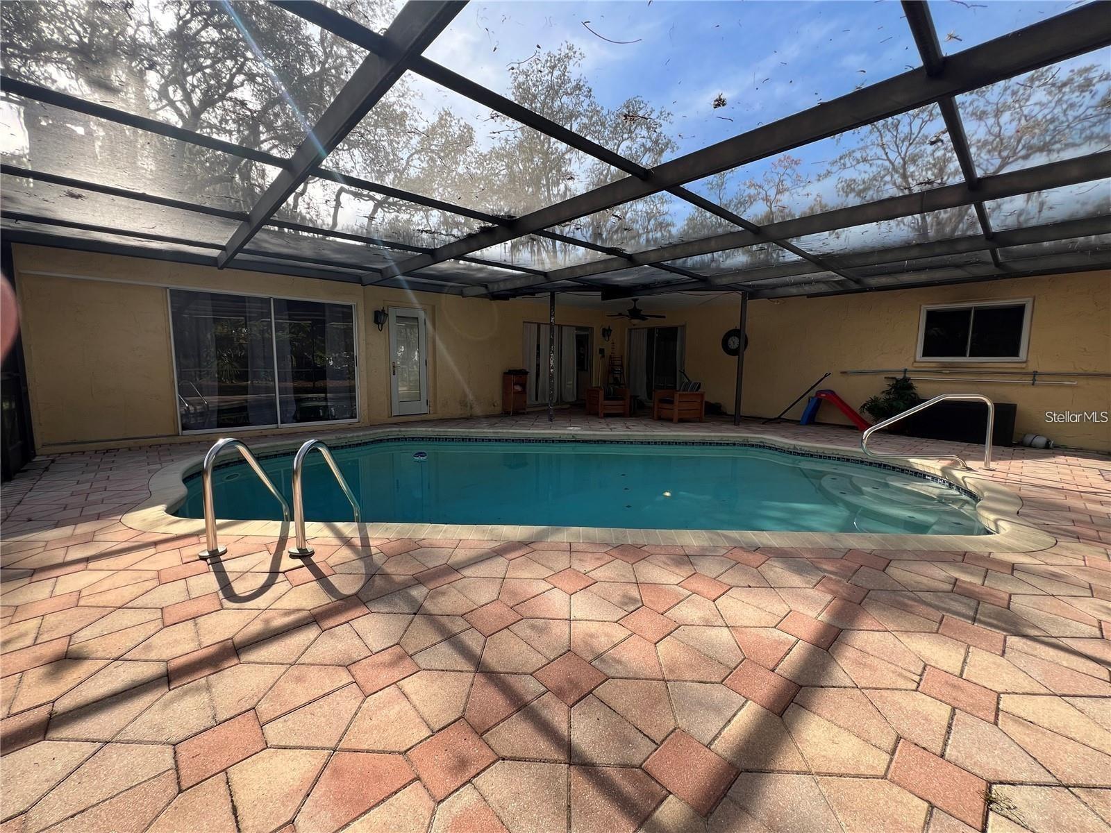 8748 FOREST LAKE DR, PORT RICHEY, FL, 34668