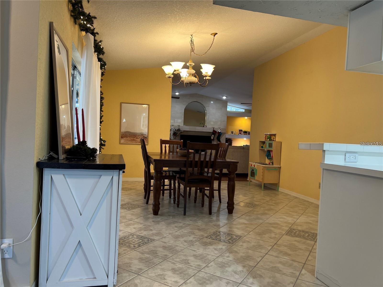 8748 FOREST LAKE DR, PORT RICHEY, FL, 34668