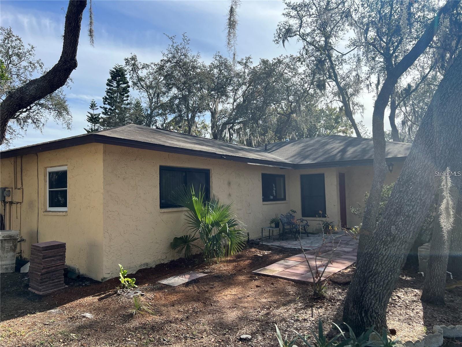 8748 FOREST LAKE DR, PORT RICHEY, FL, 34668