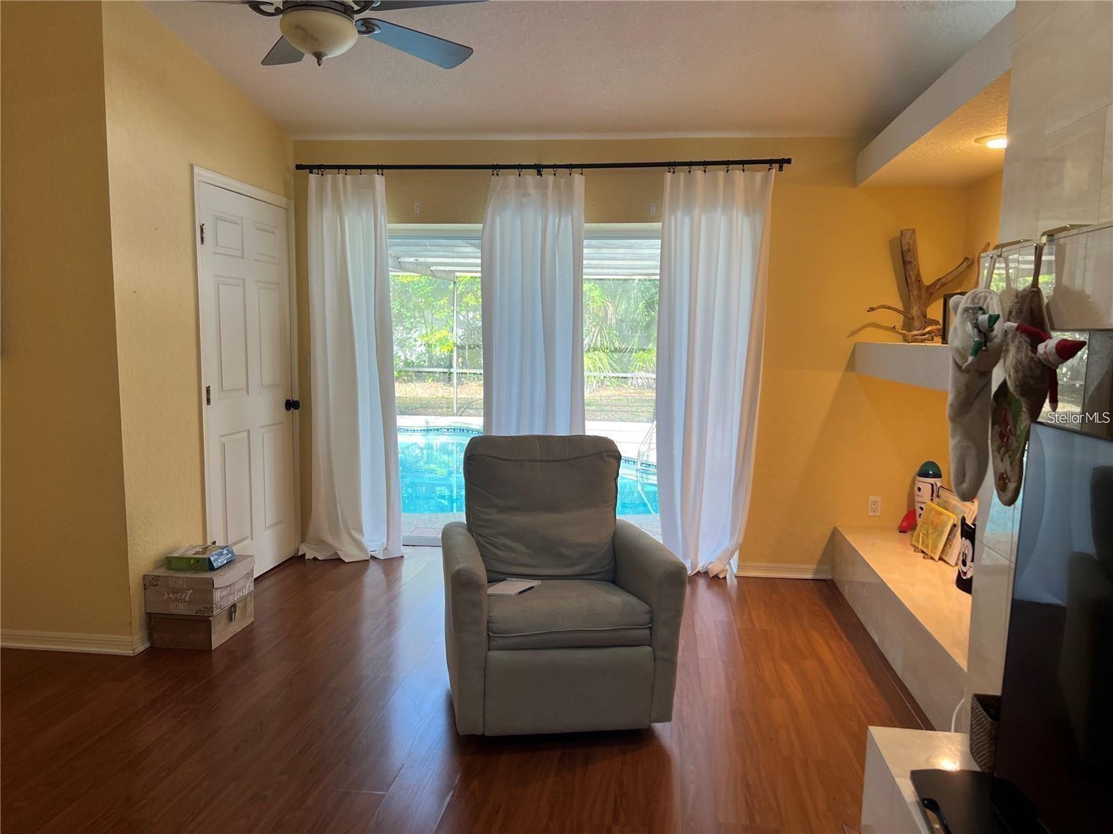 8748 FOREST LAKE DR, PORT RICHEY, FL, 34668