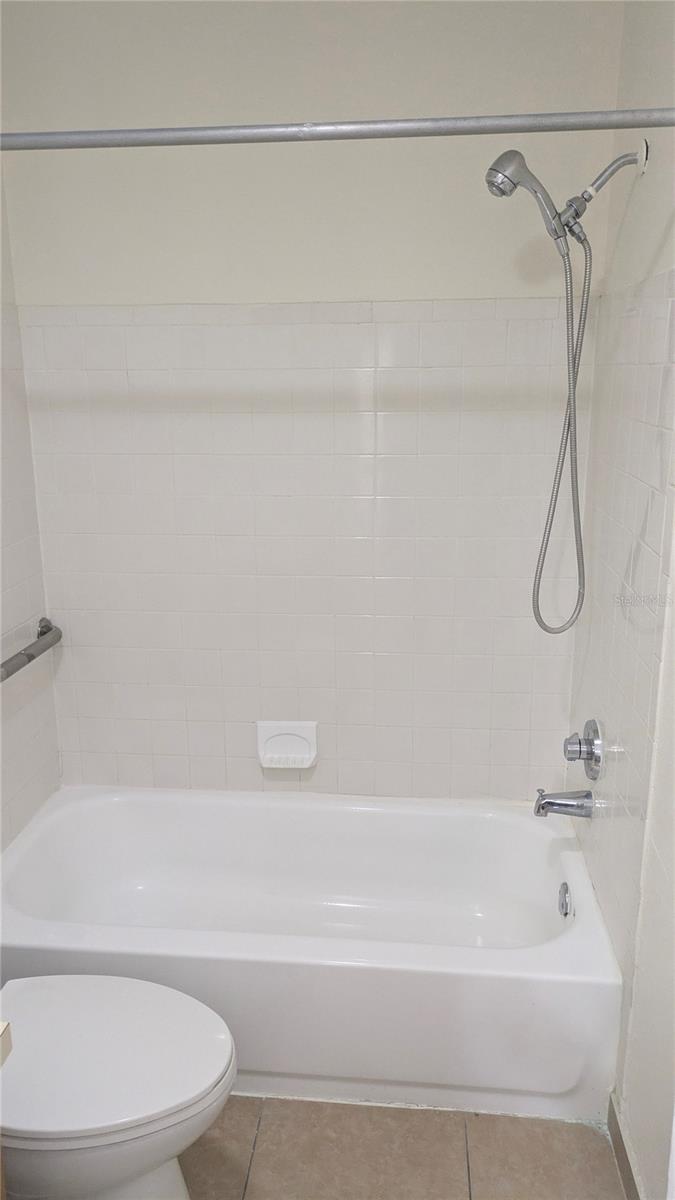4401 S SEMORAN BLVD #9, ORLANDO, FL, 32822