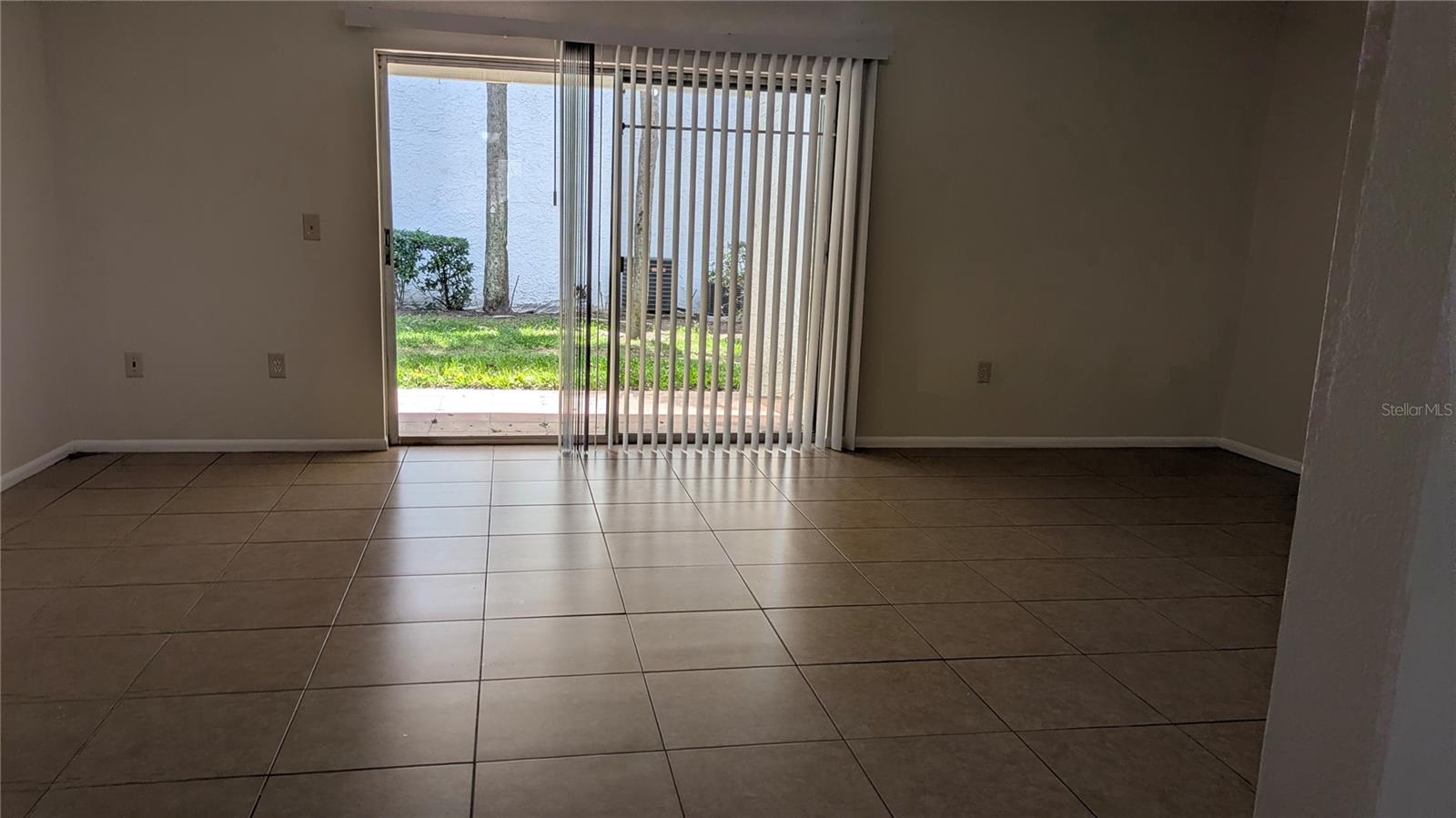 4401 S SEMORAN BLVD #9, ORLANDO, FL, 32822
