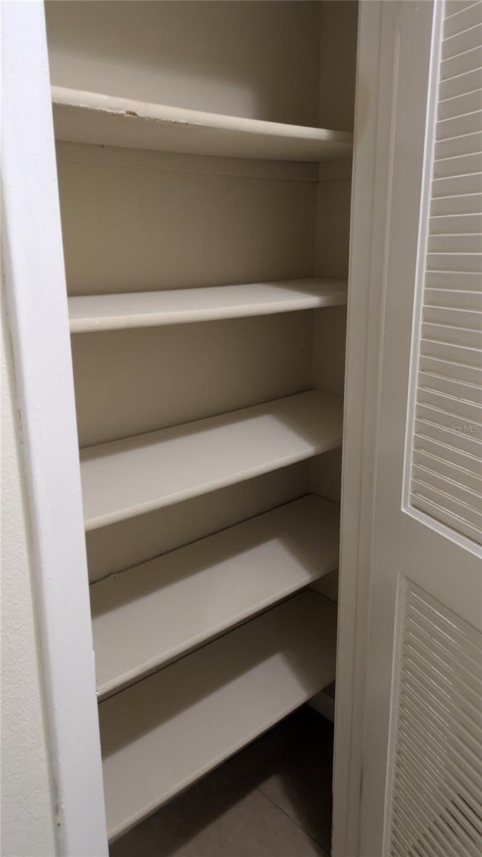 4401 S SEMORAN BLVD #9, ORLANDO, FL, 32822