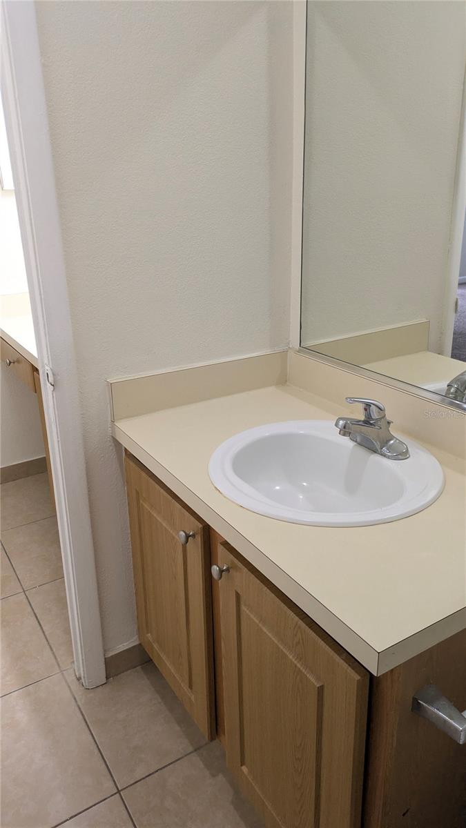 4401 S SEMORAN BLVD #9, ORLANDO, FL, 32822