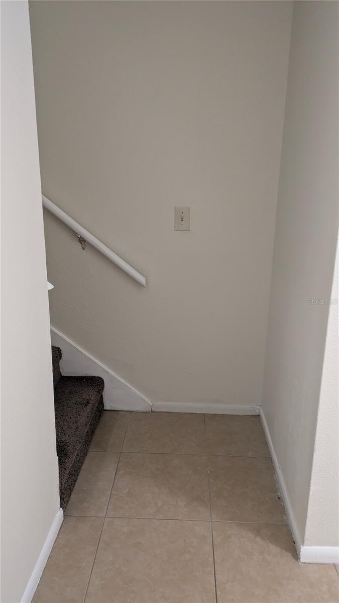 4401 S SEMORAN BLVD #9, ORLANDO, FL, 32822