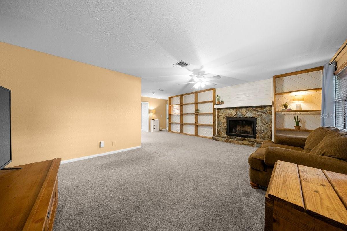 2043 NE 43RD ST, OCALA, FL, 34479