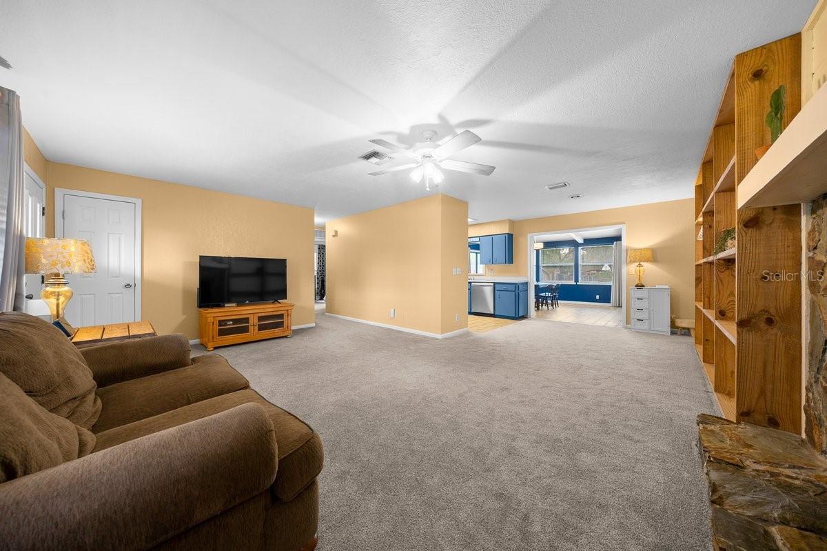 2043 NE 43RD ST, OCALA, FL, 34479