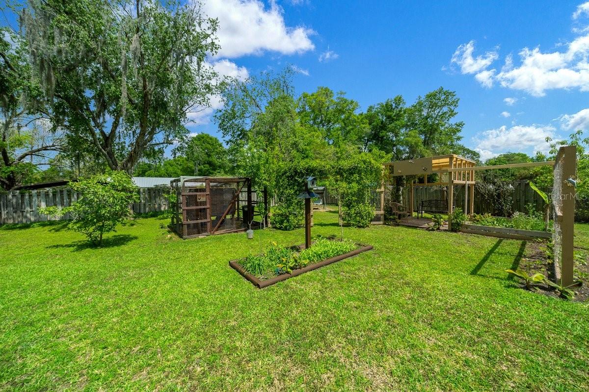 2043 NE 43RD ST, OCALA, FL, 34479