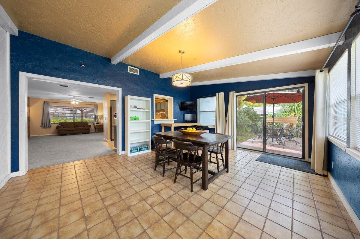 2043 NE 43RD ST, OCALA, FL, 34479