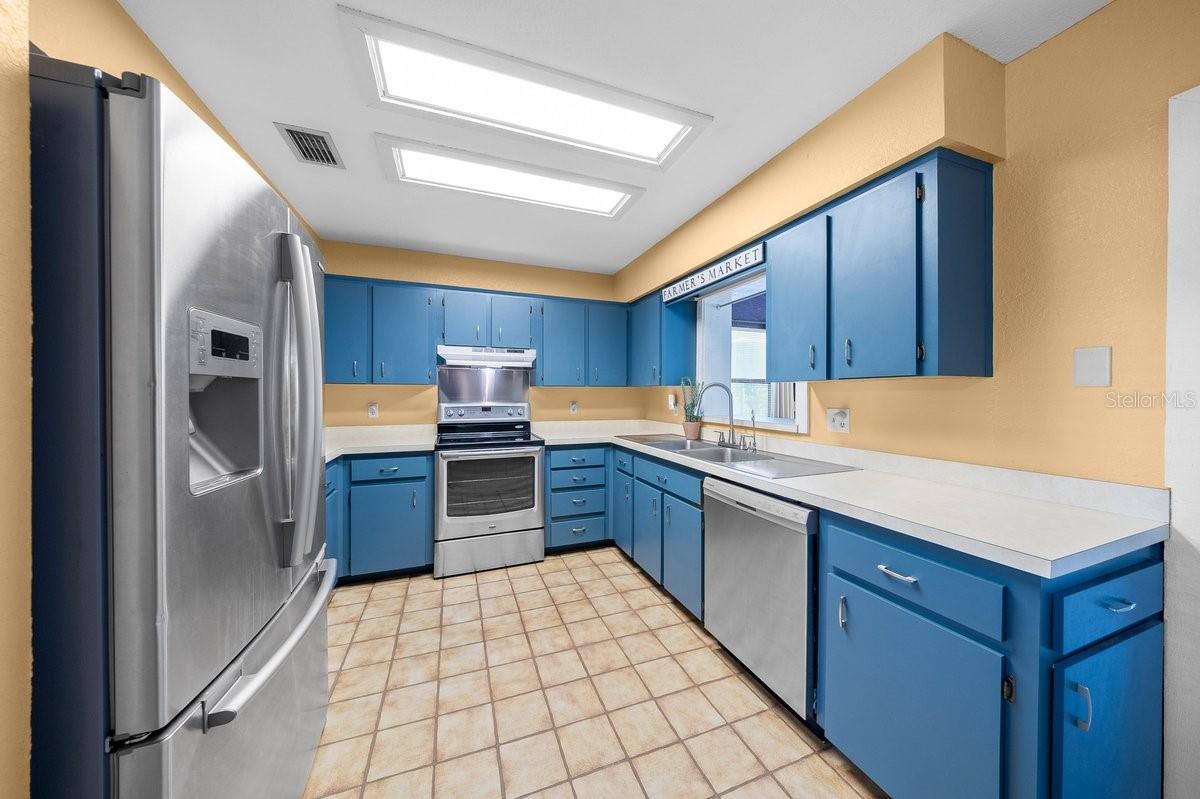 2043 NE 43RD ST, OCALA, FL, 34479