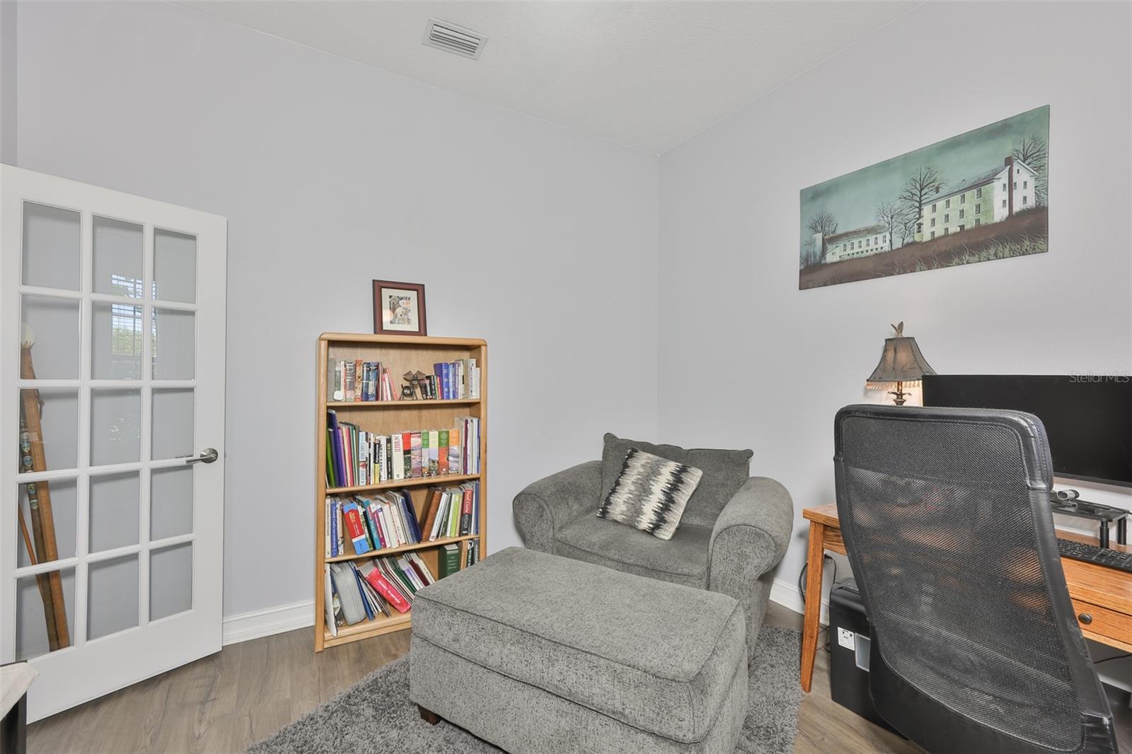 Front office/4th bedroom