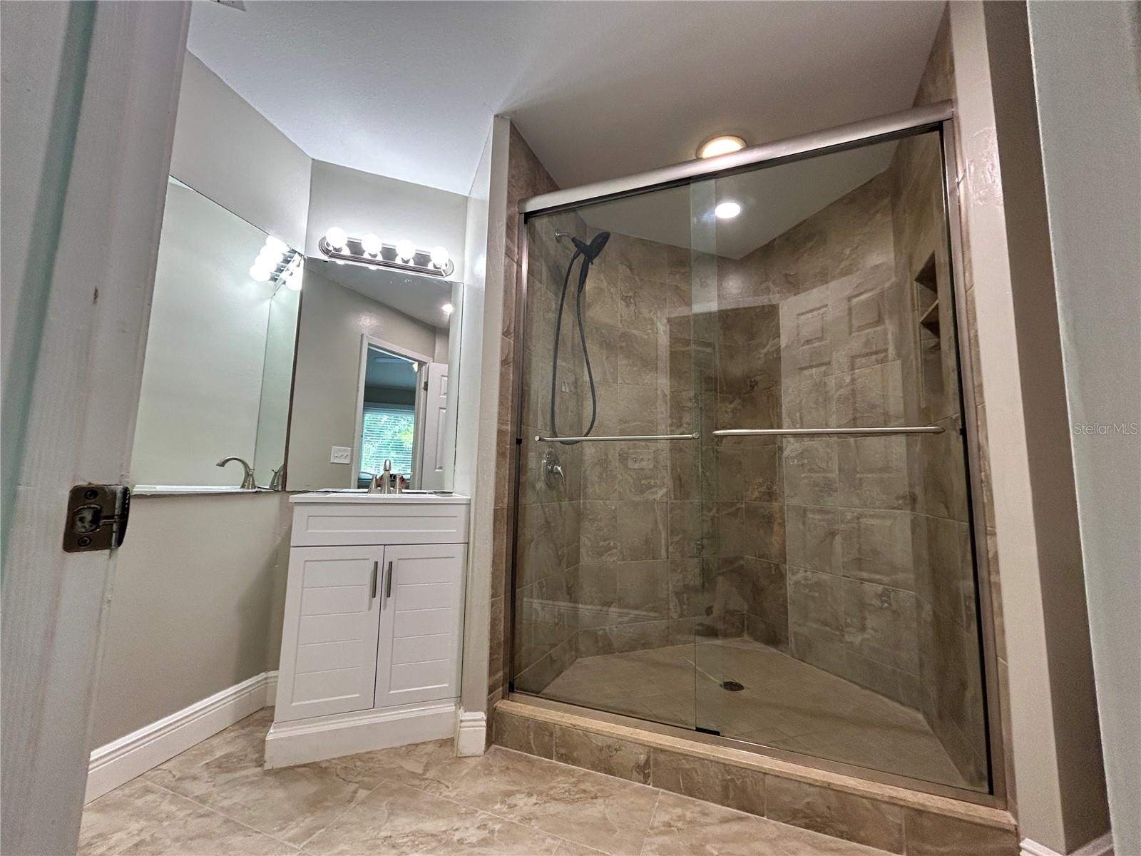 5205 CORVETTE DR, TAMPA, FL, 33624