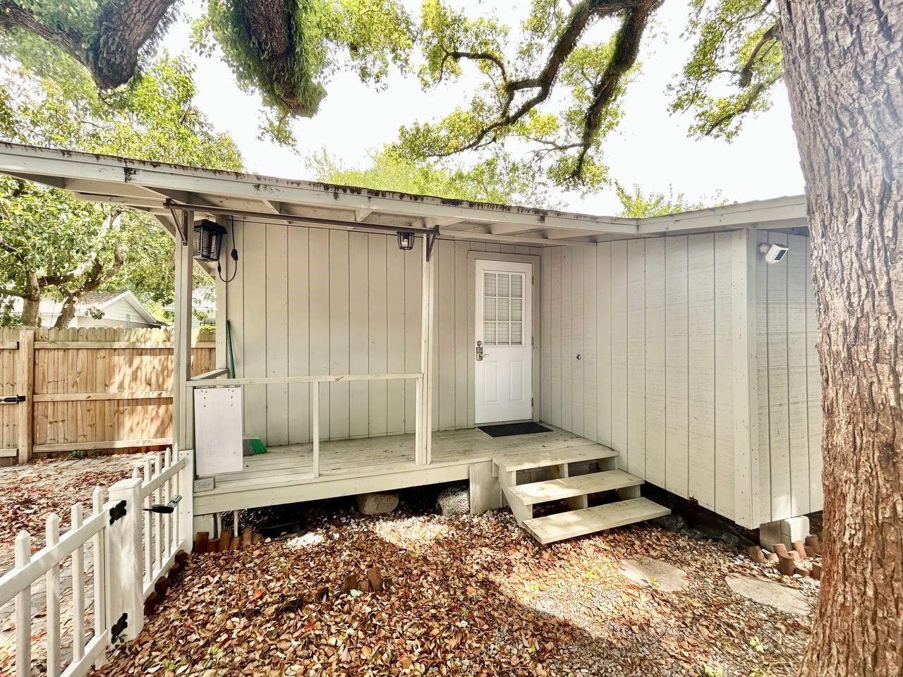 1216 E CHELSEA ST #B, TAMPA, FL, 33603