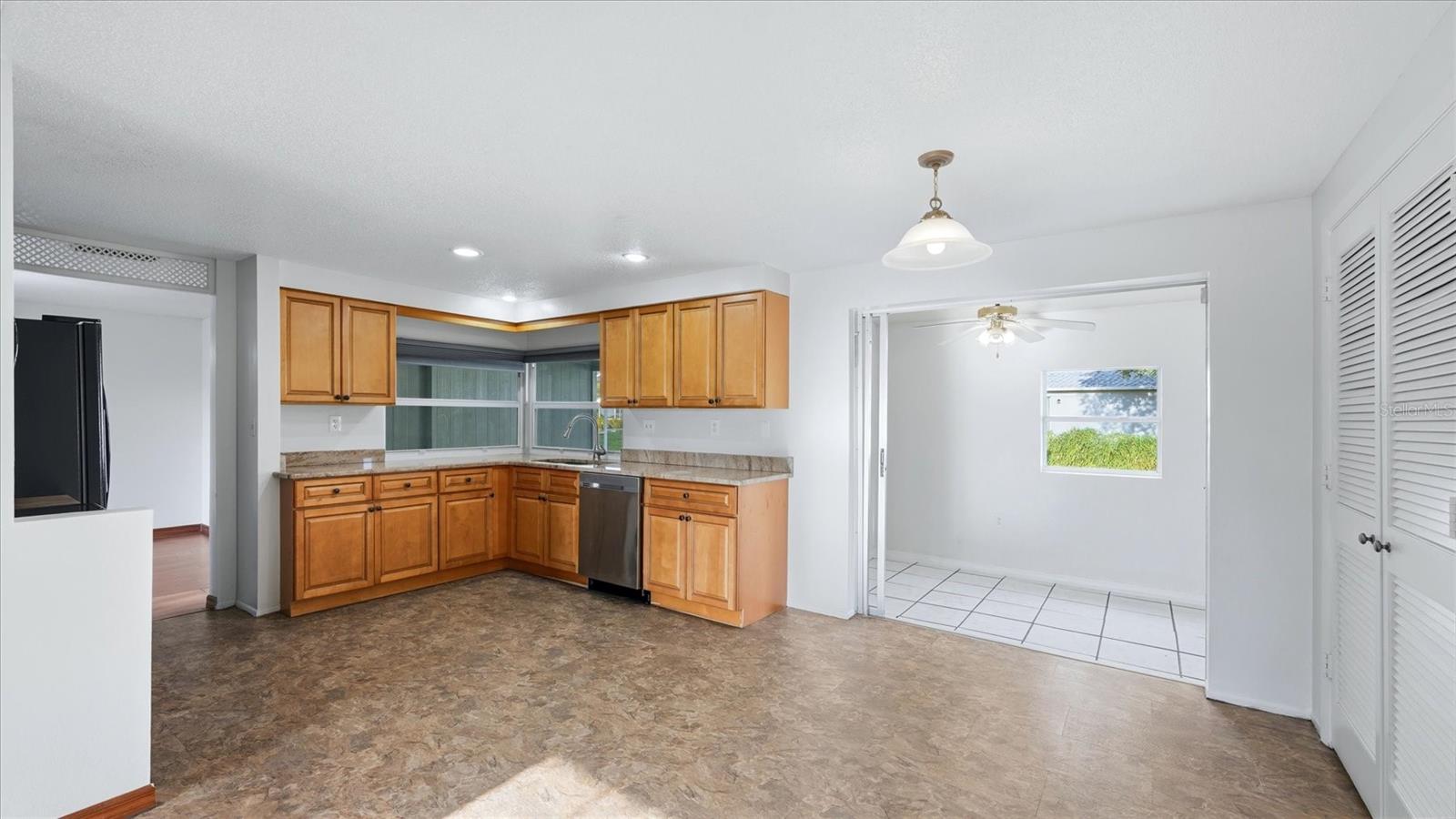 3328 BEACON DR, PUNTA GORDA, FL, 33980