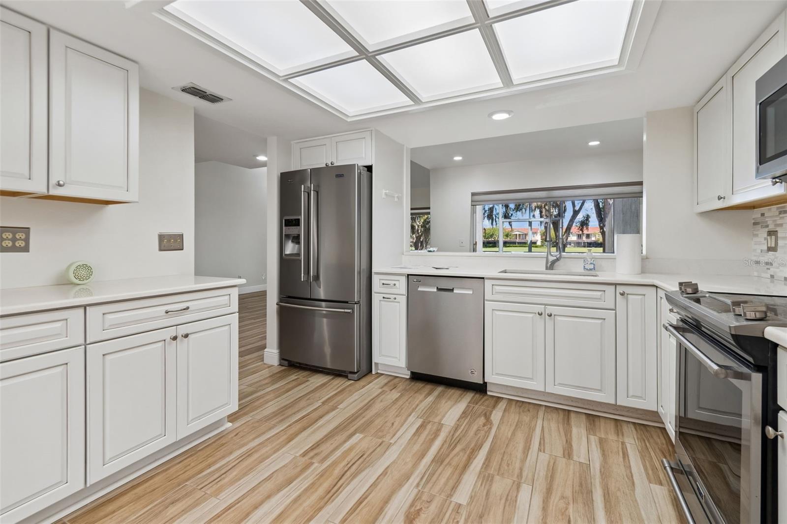4207 ARBORWOOD LN, TAMPA, FL, 33618