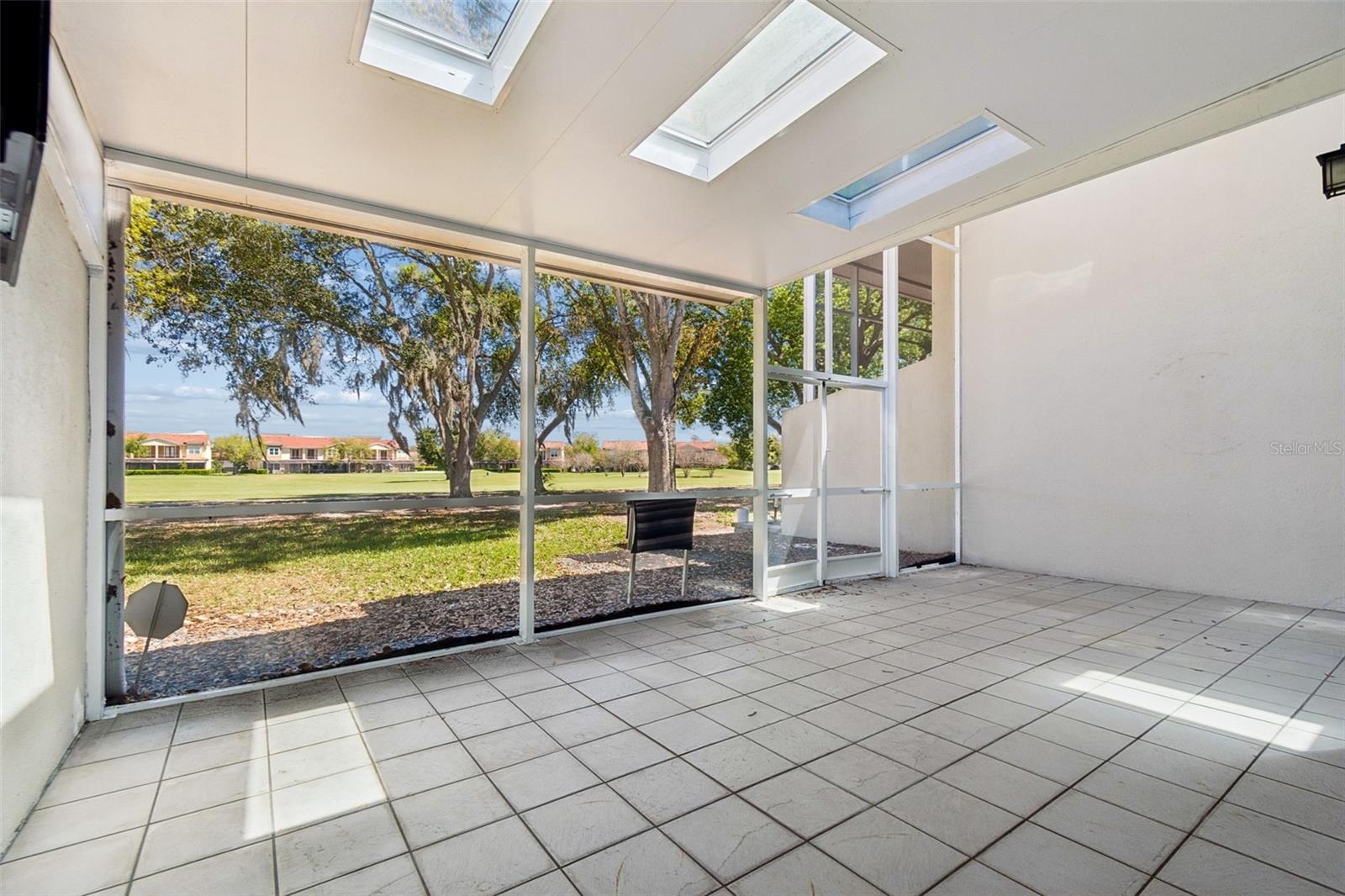 4207 ARBORWOOD LN, TAMPA, FL, 33618