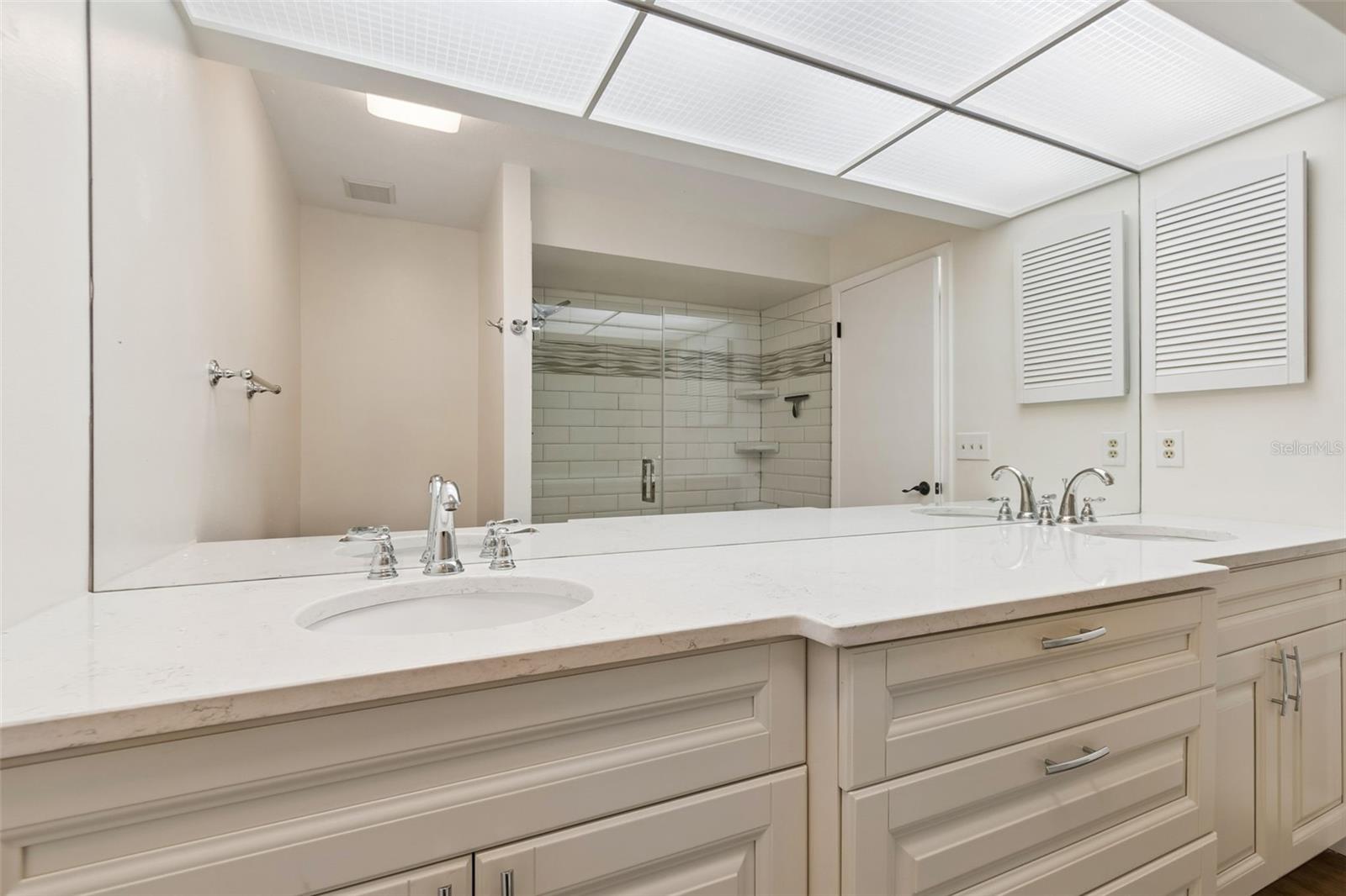 4207 ARBORWOOD LN, TAMPA, FL, 33618