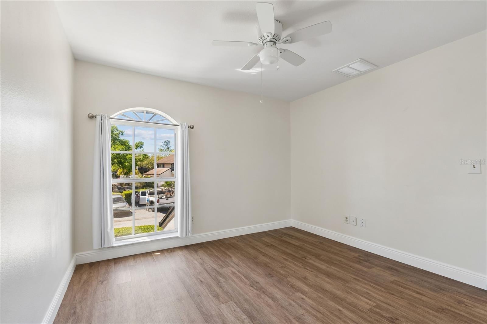 4207 ARBORWOOD LN, TAMPA, FL, 33618