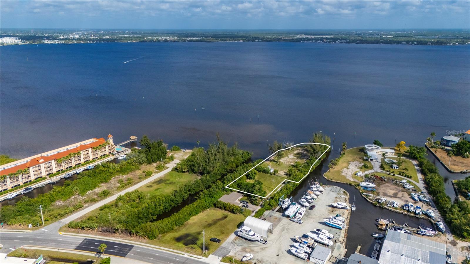 6141 ELLIOTT ST, PUNTA GORDA, FL, 33950