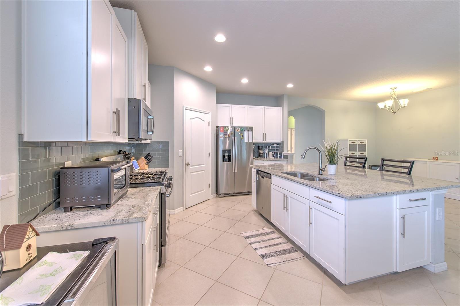 11130 SPRING POINT CIR, RIVERVIEW, FL, 33579
