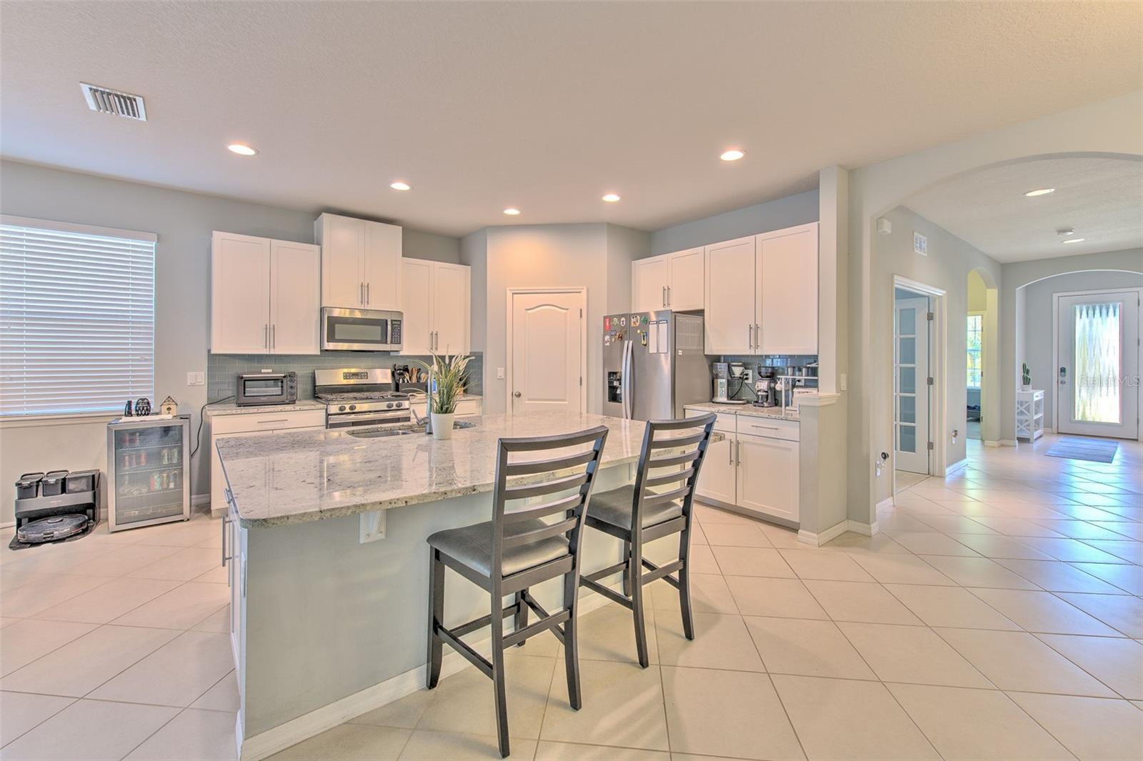 11130 SPRING POINT CIR, RIVERVIEW, FL, 33579